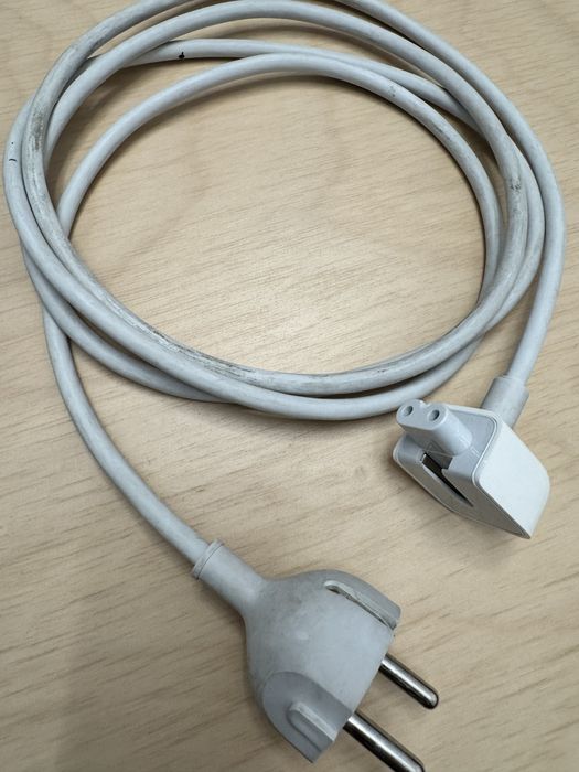 Оригинальный кабель-удлинитель для Macbook