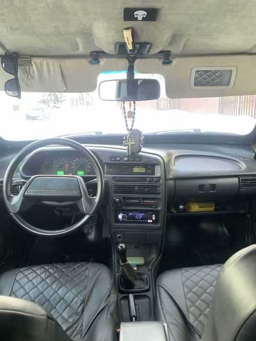 Продам порядочный автомобиль