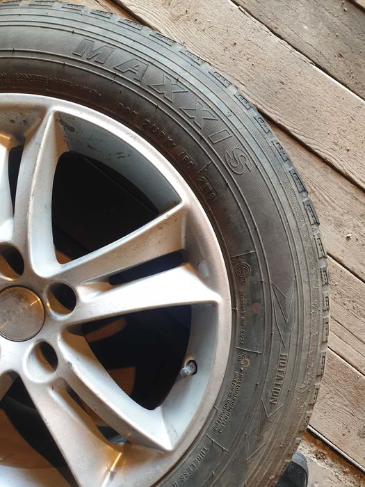 Продам резину 17