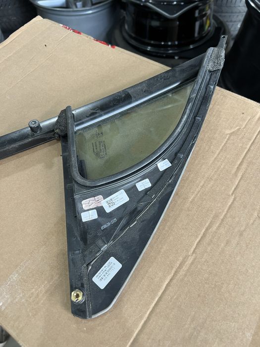 Geam mic fix usa stg fata Porsche Macan 2015-2019