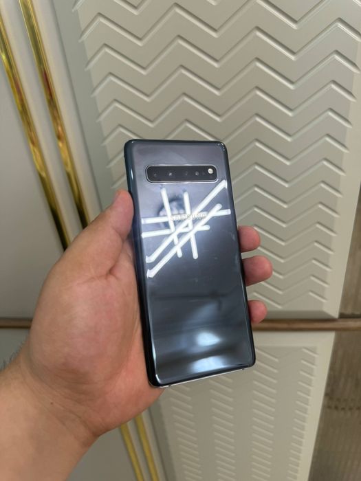 Samsung Galaxy S10+ 5G 8/256