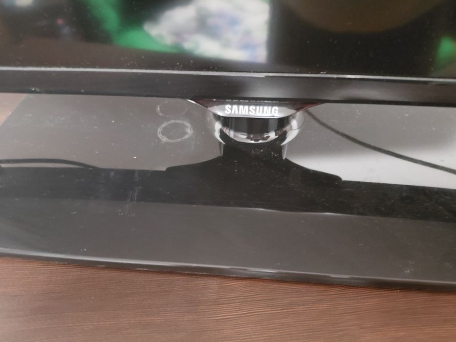 Vand televizor SAMSUNG