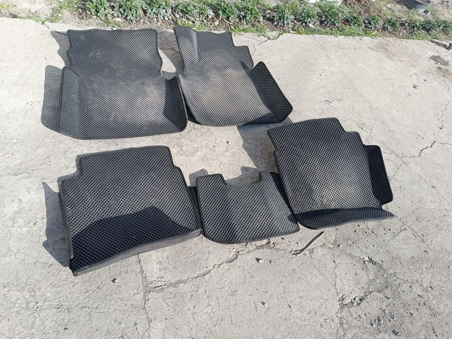 Полики Ниссан максима