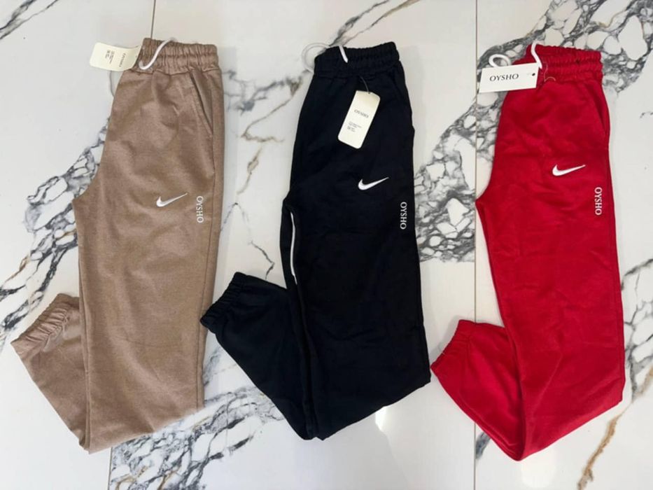 Set pantaloni diferite modele