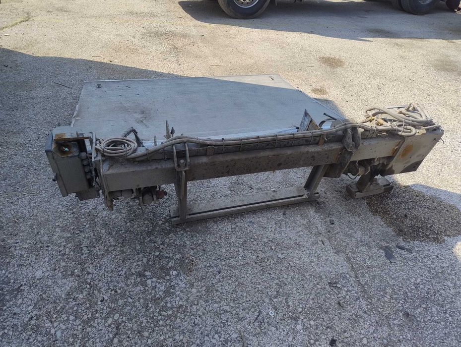 Падащ борд от Ивеко 3.5  т