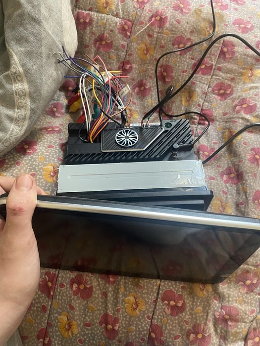 Магнитола с планшетом