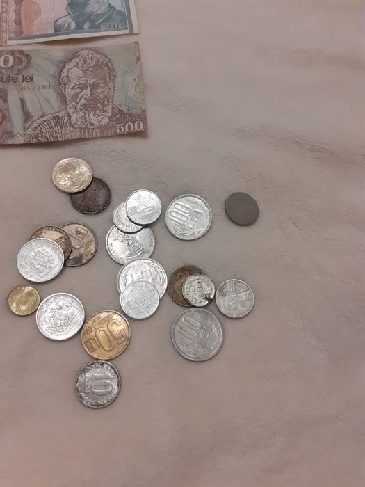 Bancnote, monede vechi