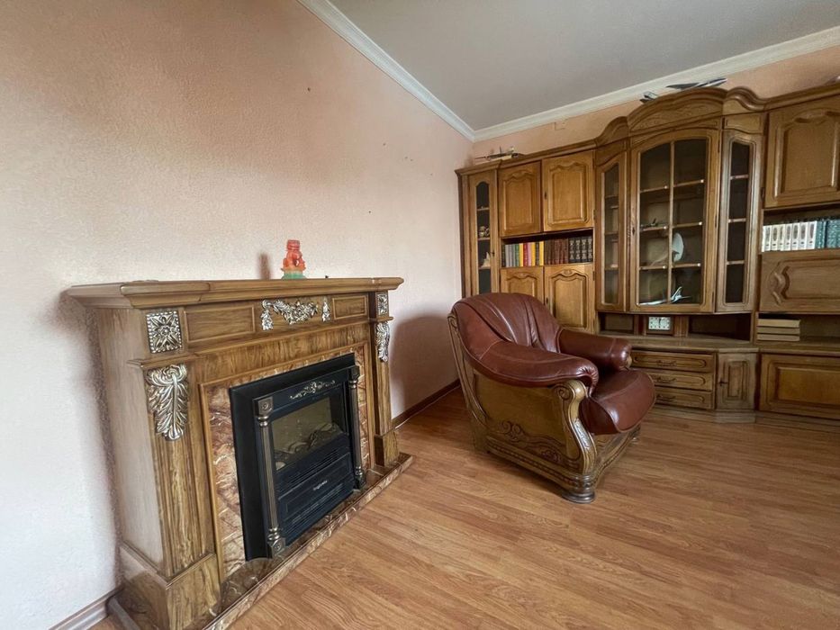 Аренда уютного домика с летним бассейном недалеко от Аэропорта (н953)