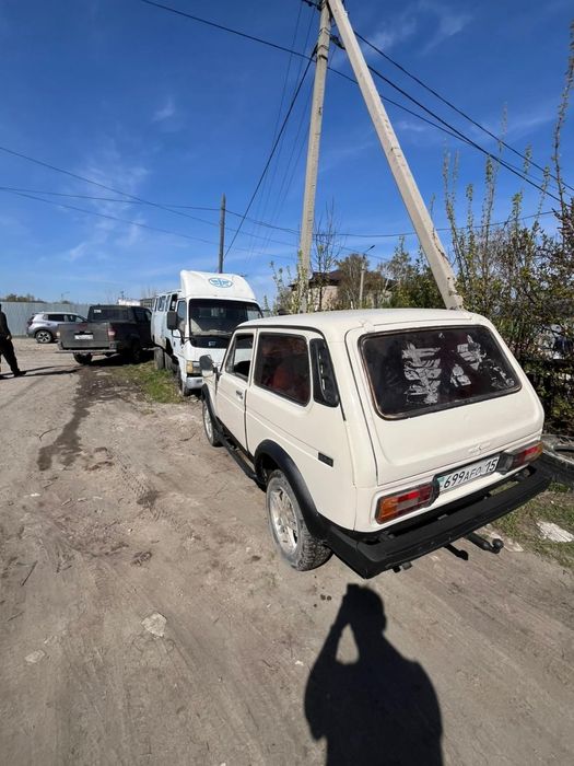 Продам ниву инжектор