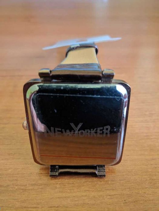 Ceas nou de mana New Yorker