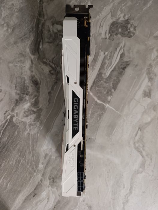 GTX 1080 TI Gigabyte