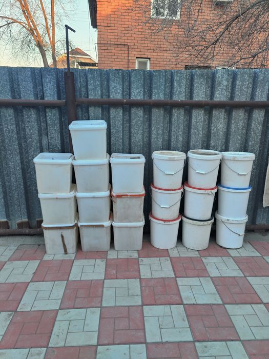 Вёдра квадратные круглые