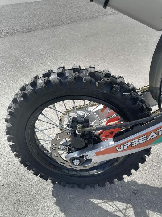 Бензинов мотор 125 кубика CROSS