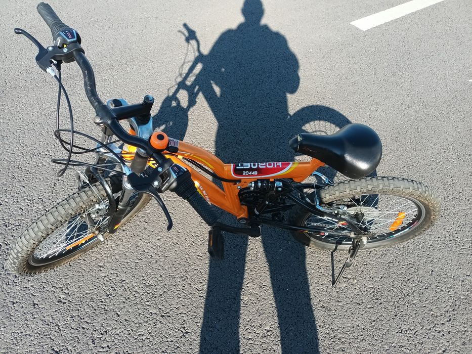 Bicicleta copii  roti 20
