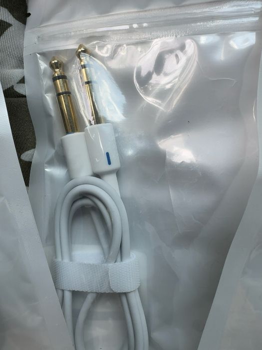 Кабели – USB-C, USB-A, AUX