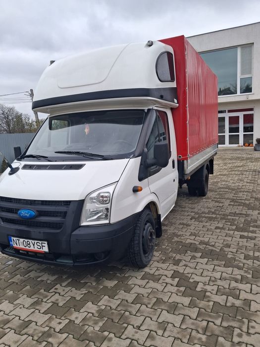 Ford Transit 3.5t cu prelată