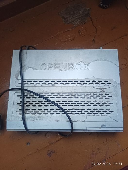 Продаю тюнер состояние б/у