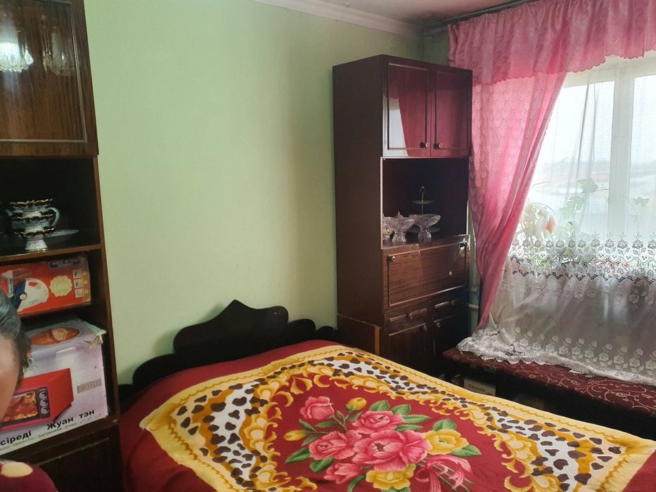 Продажа 3/4/4 на Юнусабад Шахристанская, кирпич Галерейка