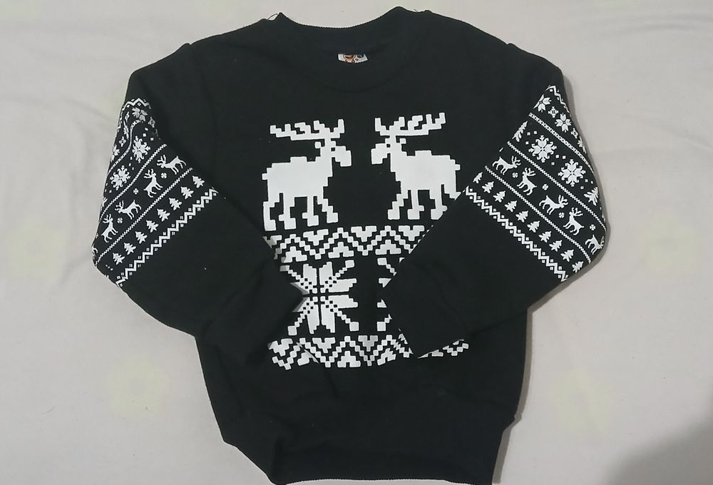 Продам новую кофточку для новорождённого