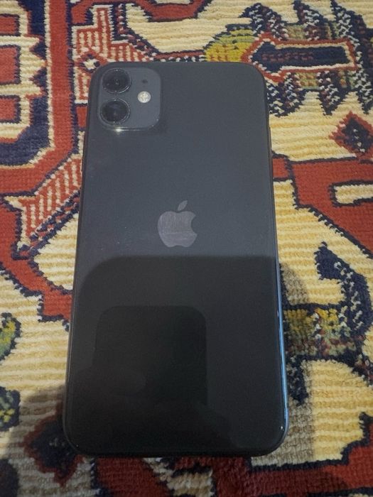 iPhone 11 64GB - Много добро състояние