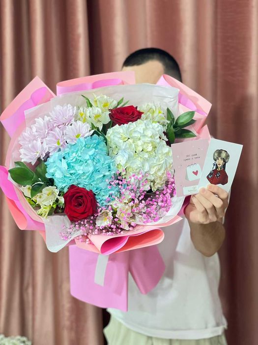 Цветы Розы,тюльпаны Букеты  Доставка Шымкент