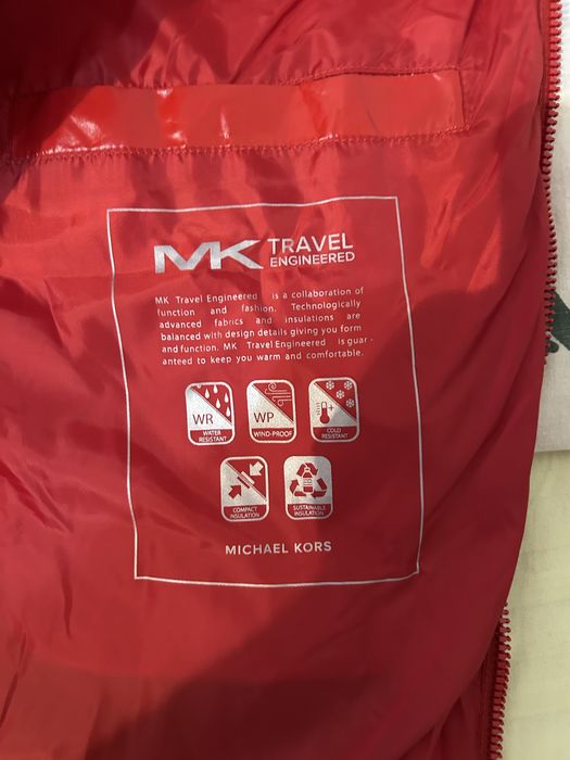 Geaca Michael Kors roșie