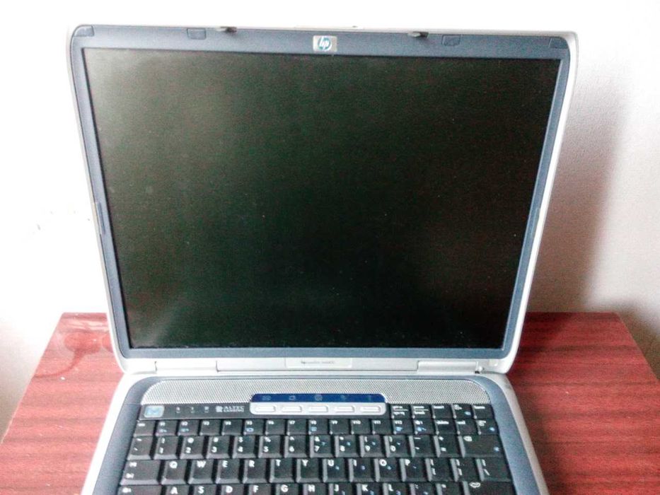 ноутбук HP Pavilion  (2003 г) без блока питания