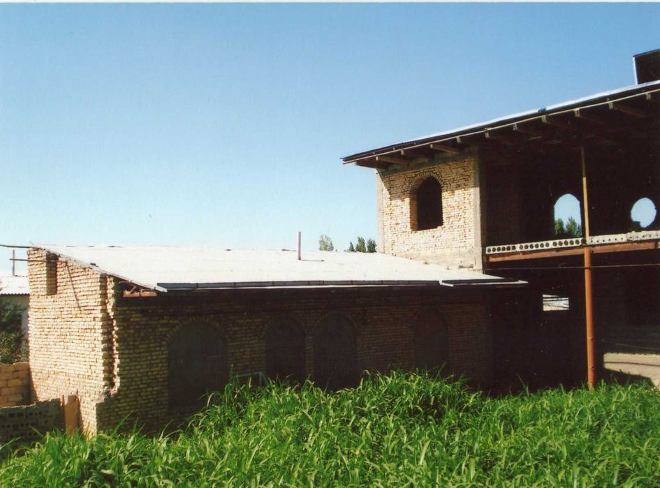 Участок, коробка. 6 соток. Сергели туманида