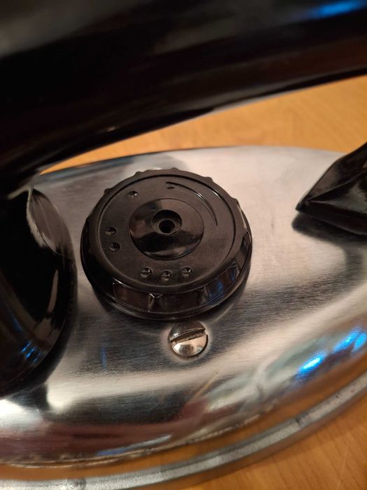 Утюг с терморегулятором,  производство  СССР