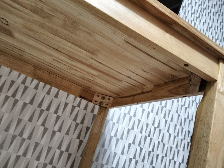 Продам кухонный стол 120*70 см