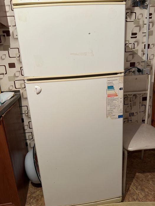 Холадильник сатылады