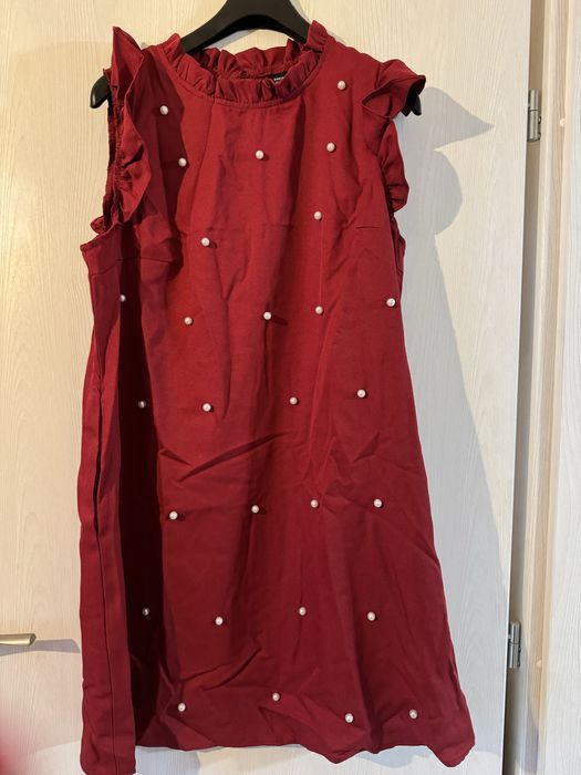 Дамски рокли голям размер