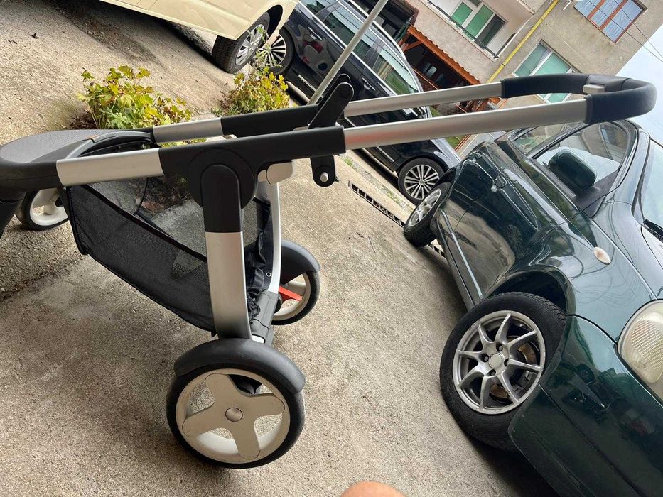 Количка STOKKE CRUSI в много добро състояние 490 лв.