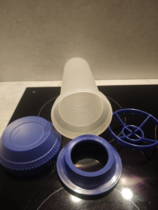 Шейкер Tupperware Mix-Max объемом 750