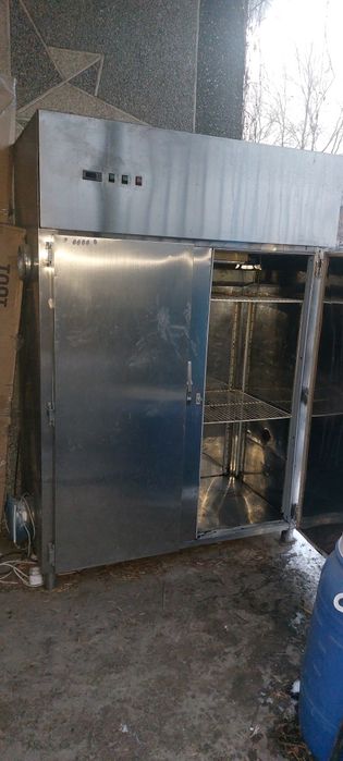 Холодильник коптильня промышленный