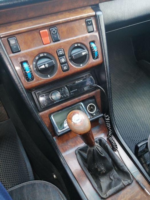 Продаю Мерседес W124