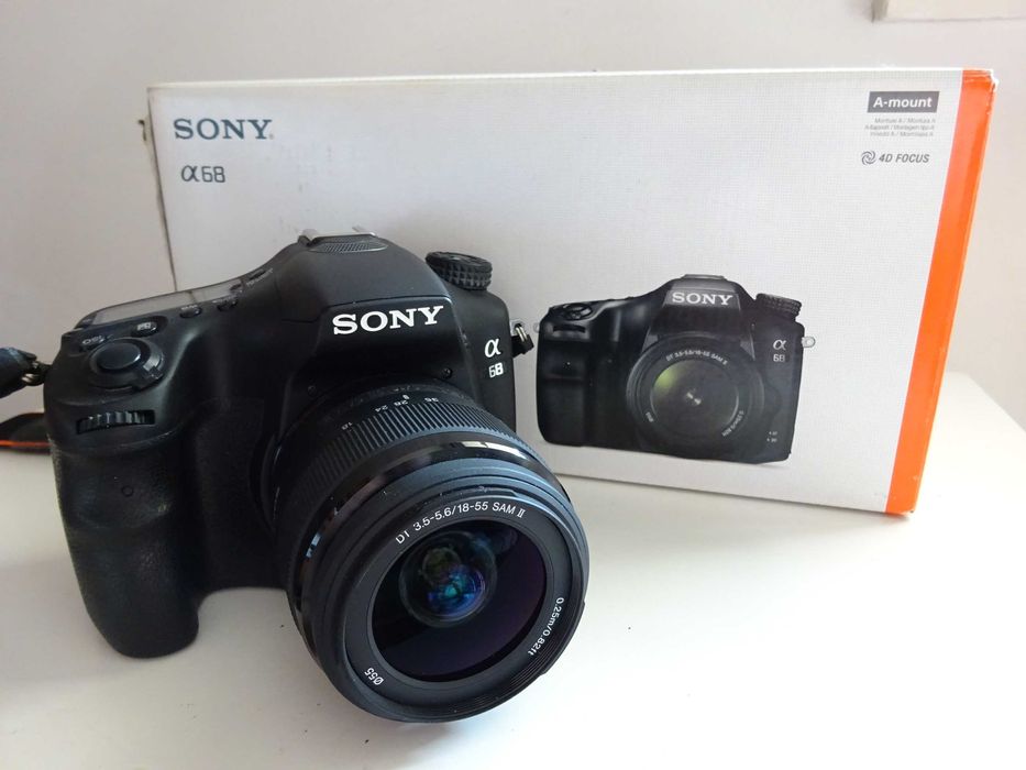 Sony a68 (IBIS: 5-осева стаб. на матрицата) + 18-55mm - 2200 кадъра