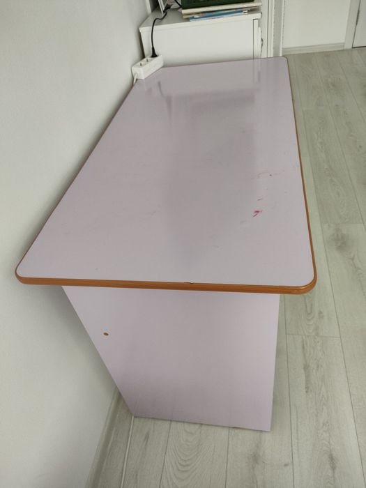 Парта для школьников