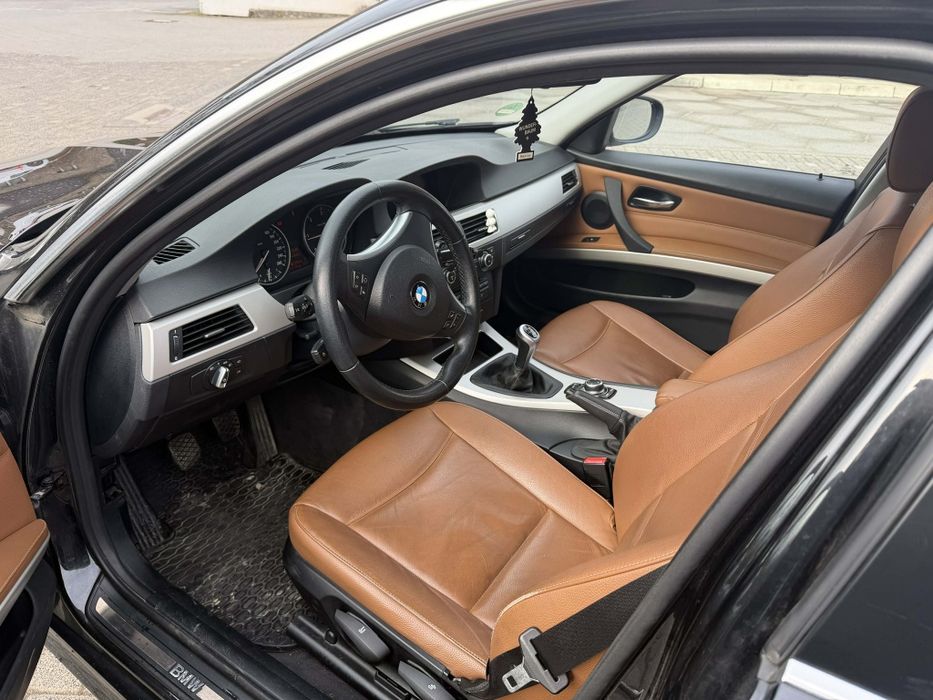 BMW 320d Touring E91 LCI 2011 | 2.0 Diesel | Navi | Piele | PDC