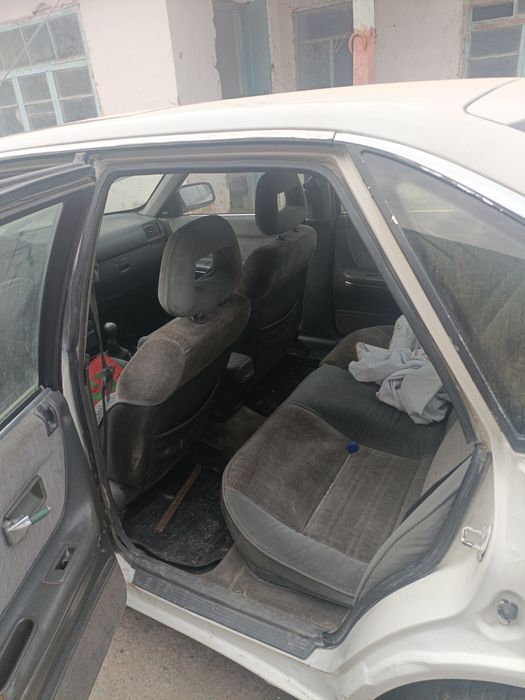 Авто Машина Мазда 626