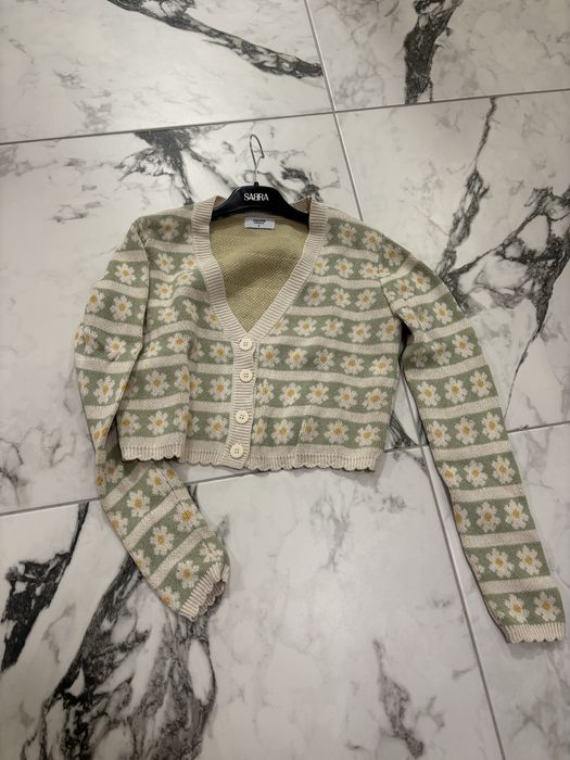 Къса жилетка на цветя Cropp