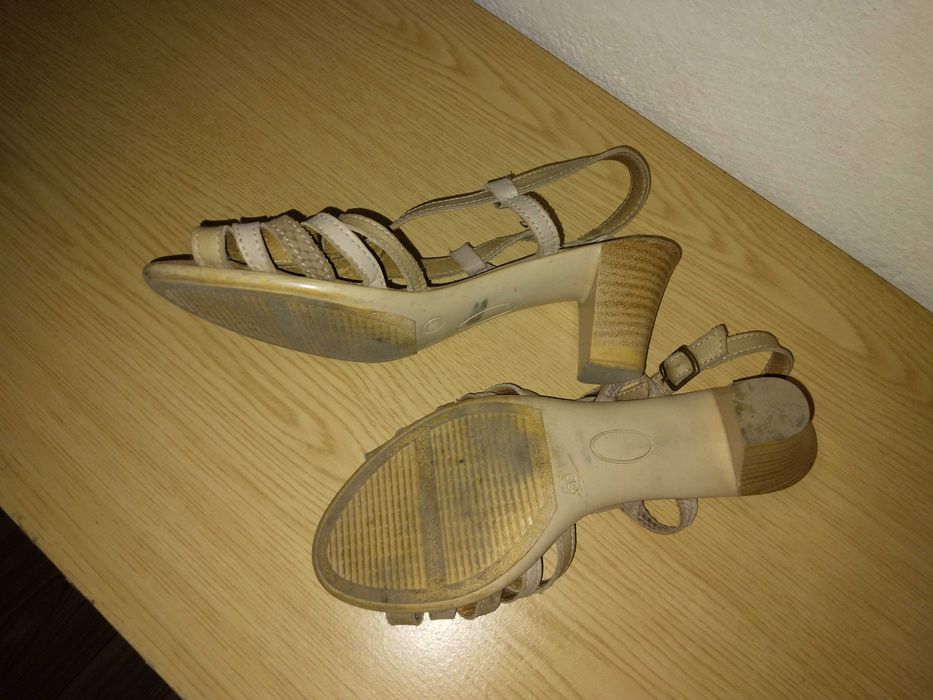 Дамски сандали естествена кожа