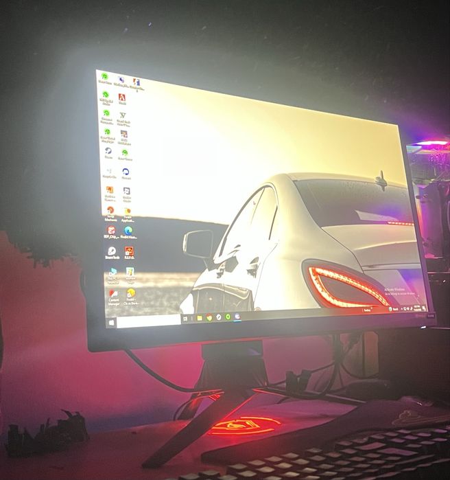 Vand/schimb pc gaming
