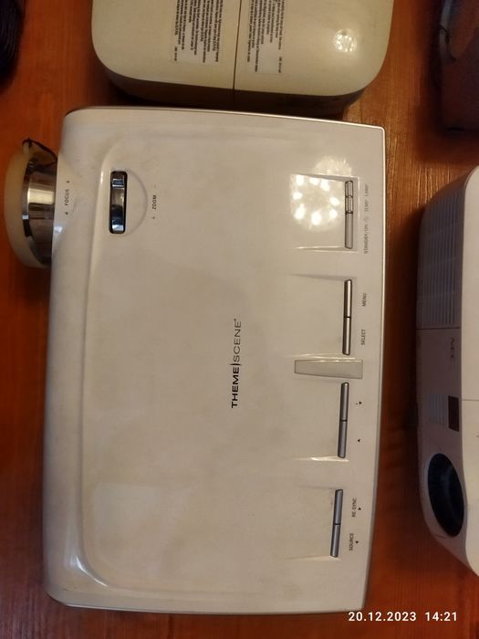 Продам проектора не рабочие