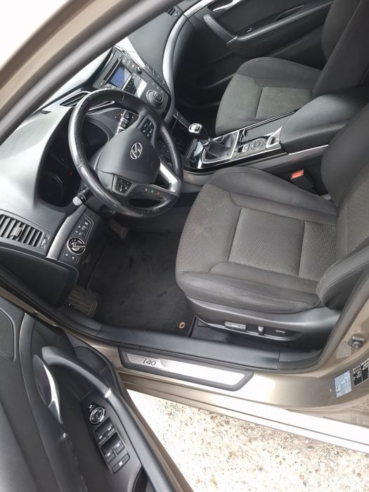 HYUNDAI i40 2013 — imagine 5