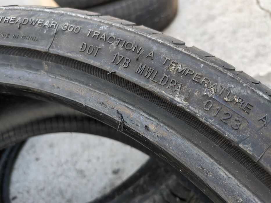 2бр Летни гуми 245 35 21 - Arrivo - DOT 2023