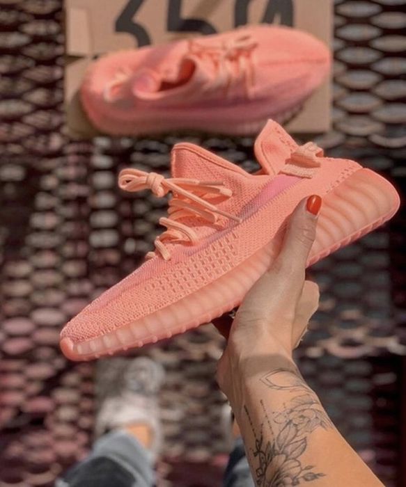 Продам кроссовки, новые