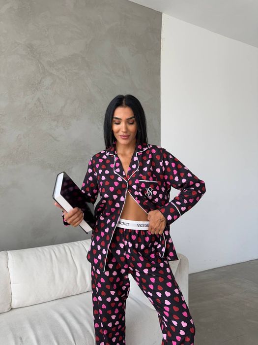 Дамска пижама Victoria ‘s Secret