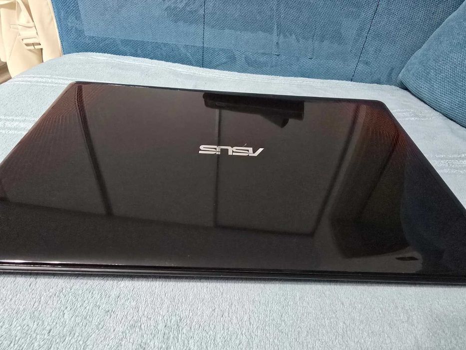Laptop Asus R510V