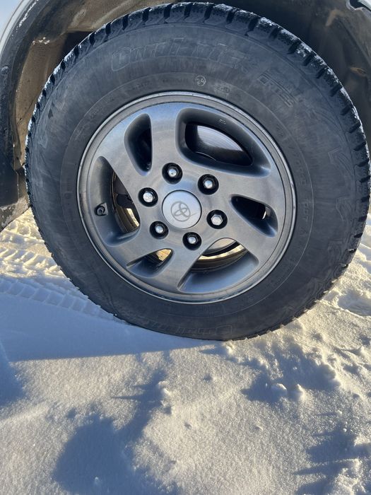 Продам семейный, просторный автомобиль